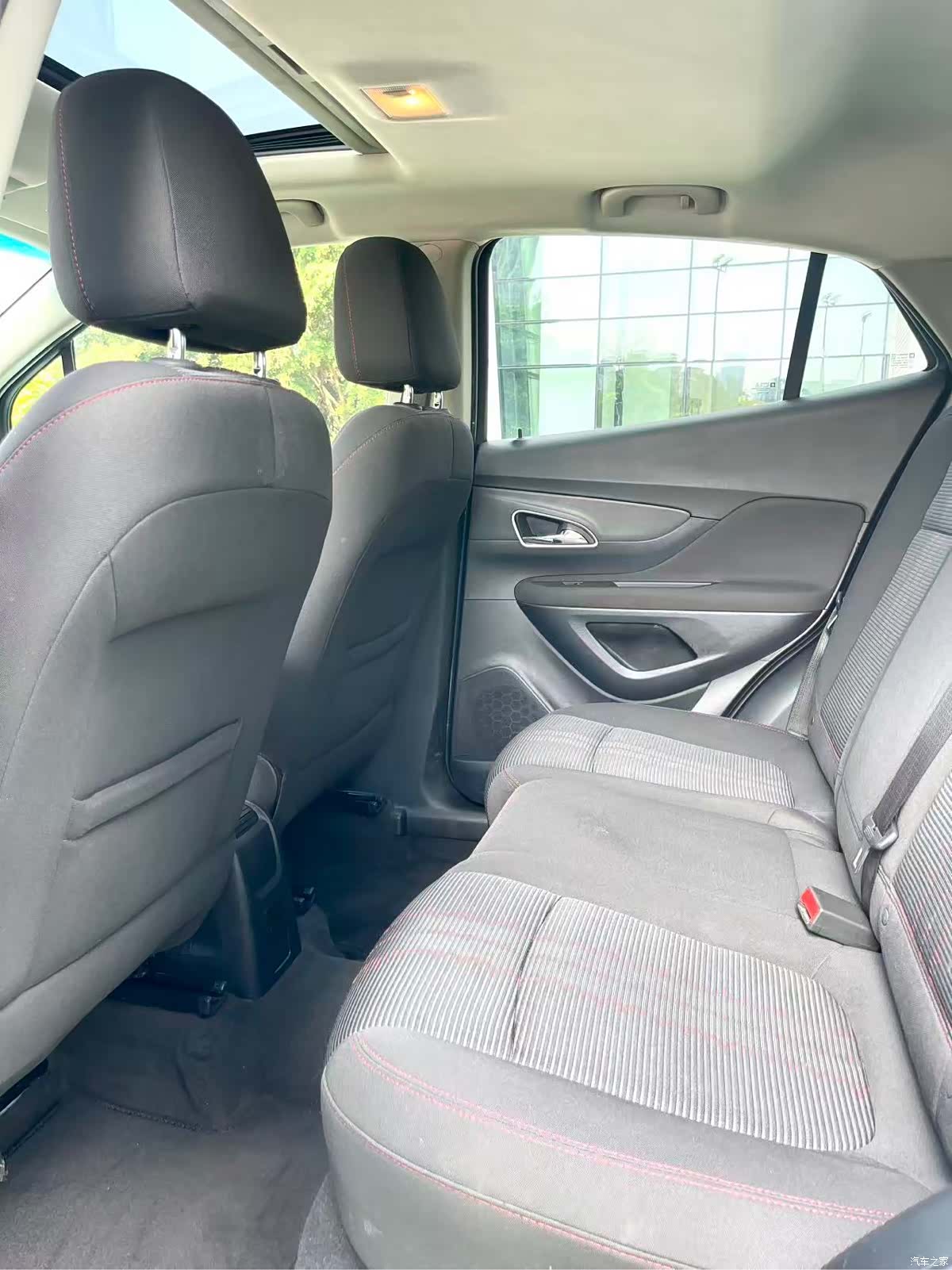 Buick Encore, 2016 8