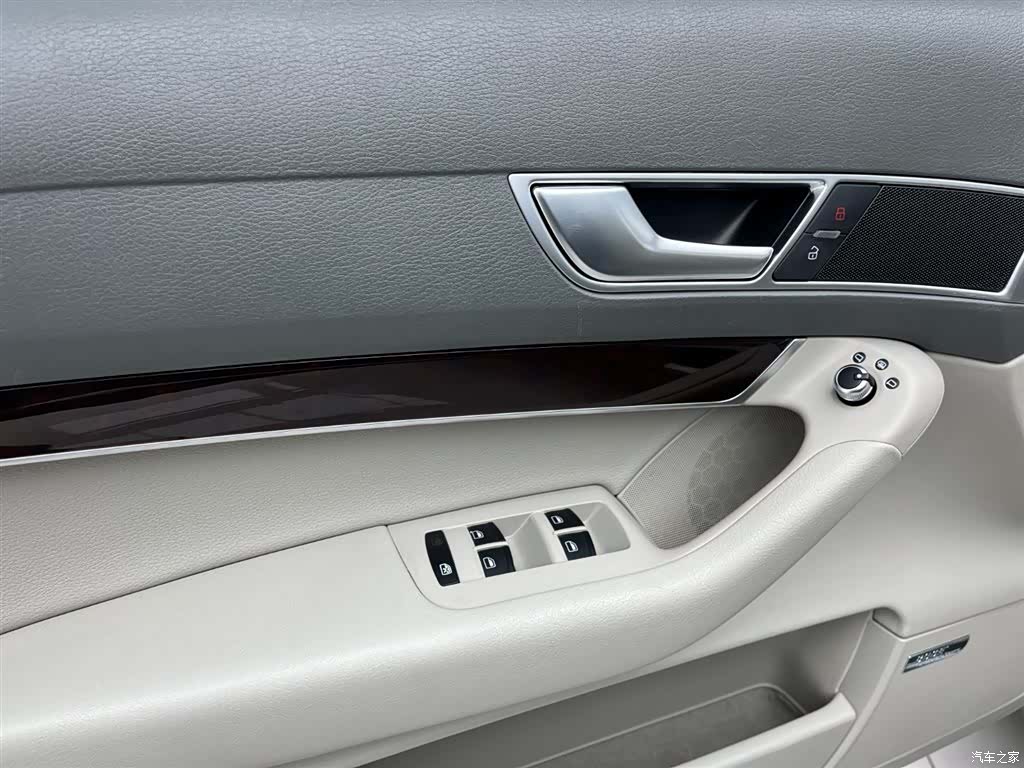 Audi A6L, 2009 18