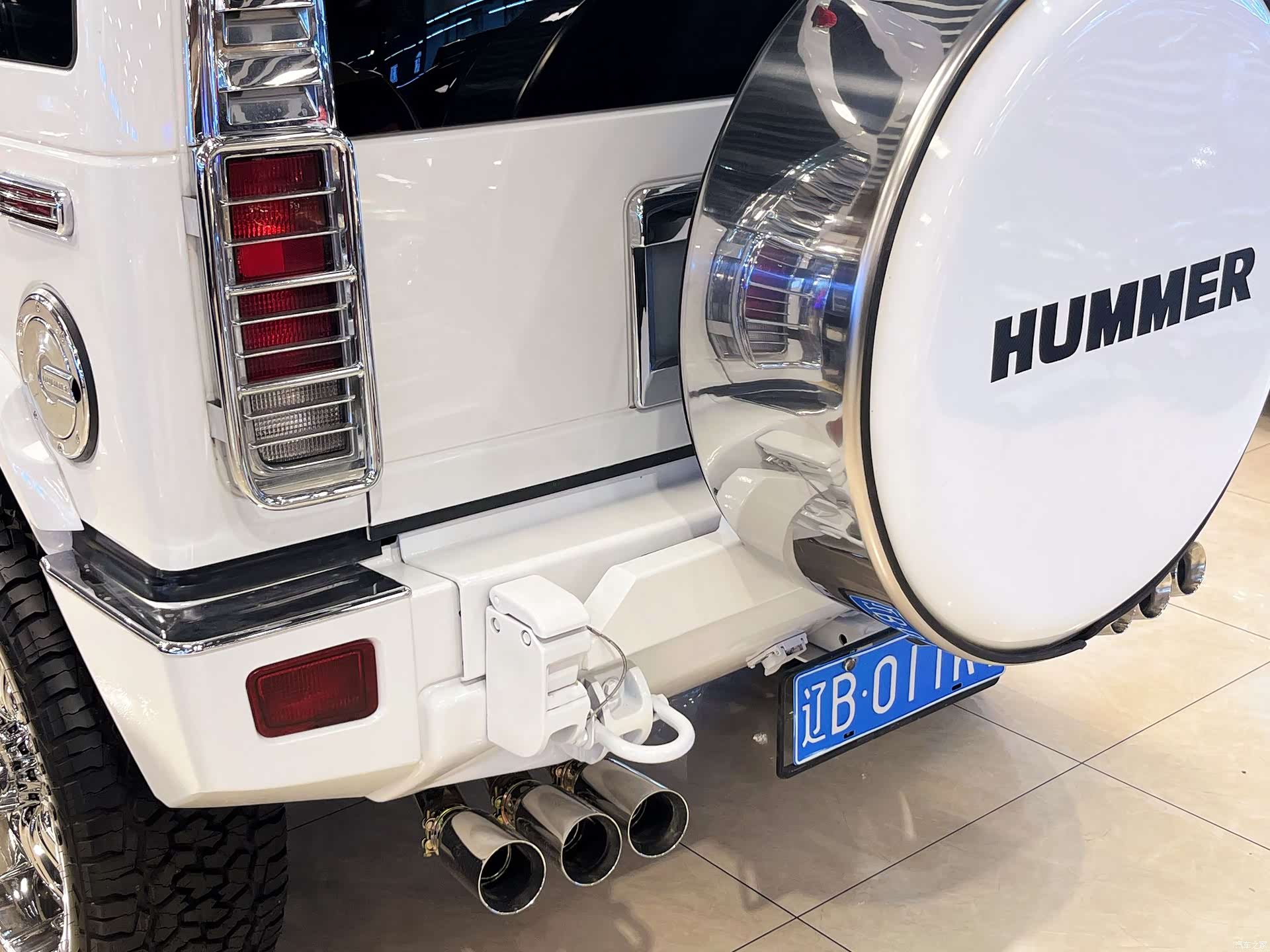 Hummer H2, 2016 10