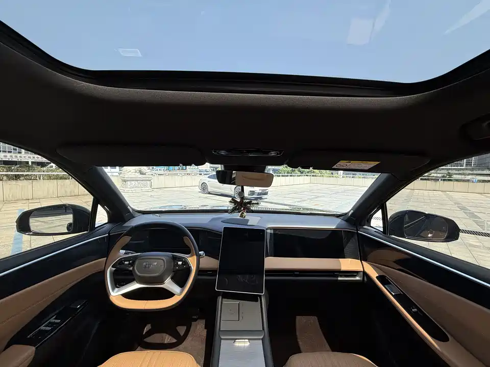 Geely Galaxy Galaxy L7