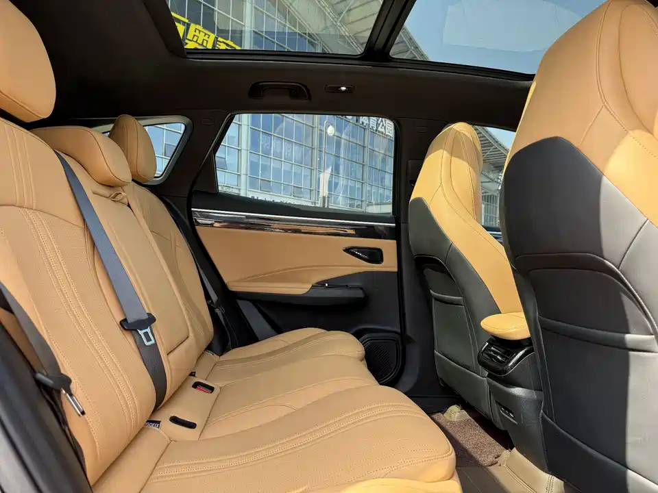 Geely Galaxy Galaxy L7