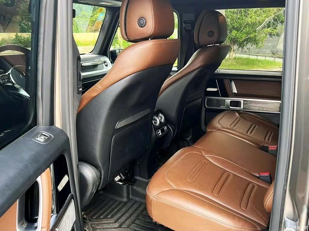 Mercedes-Benz G-Class, 2019 4