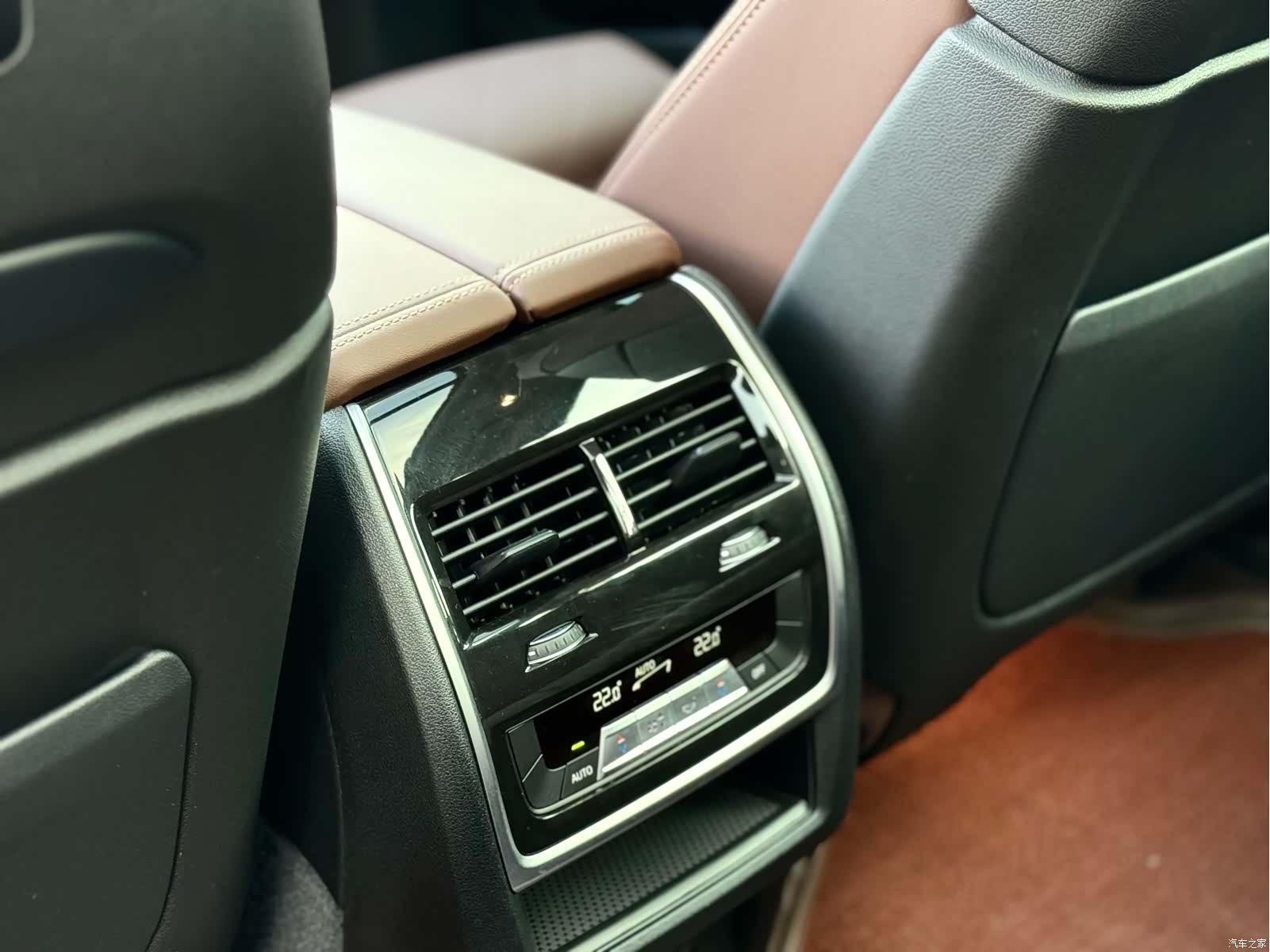 BMW X7, 2023 14