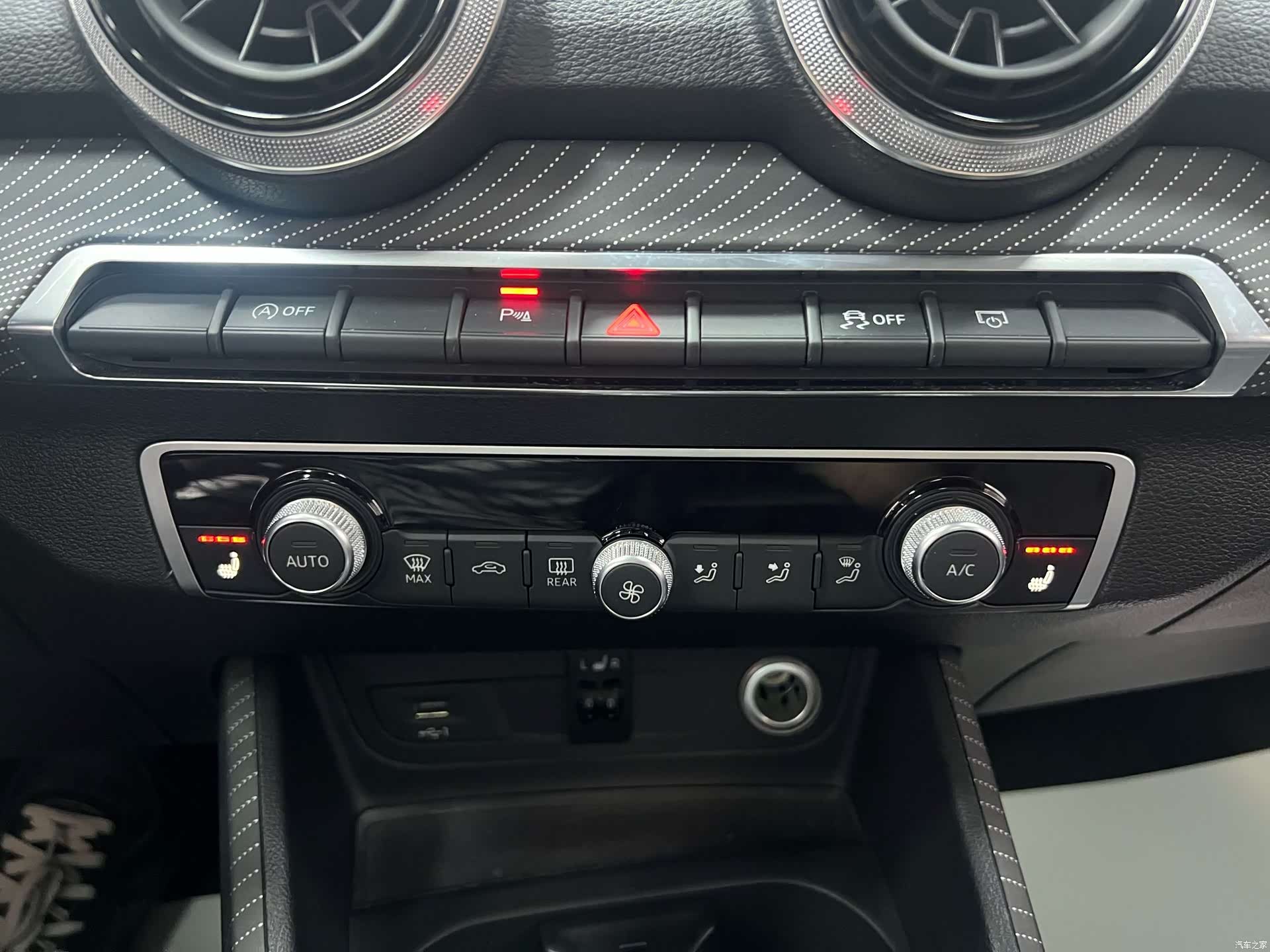 Audi Q2L, 2022 13
