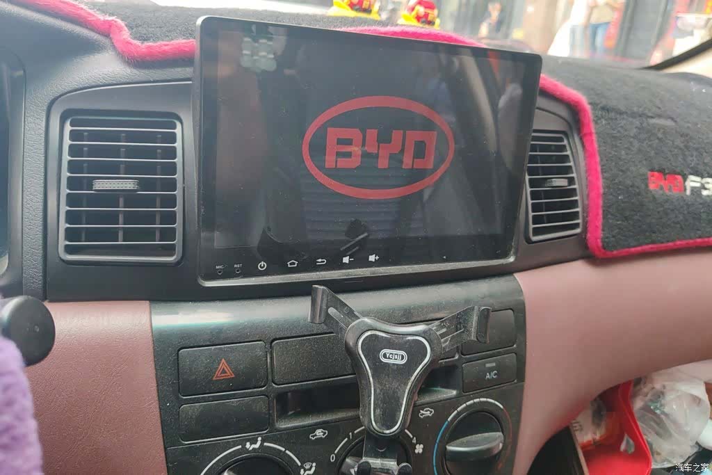 BYD F3, 2016 13