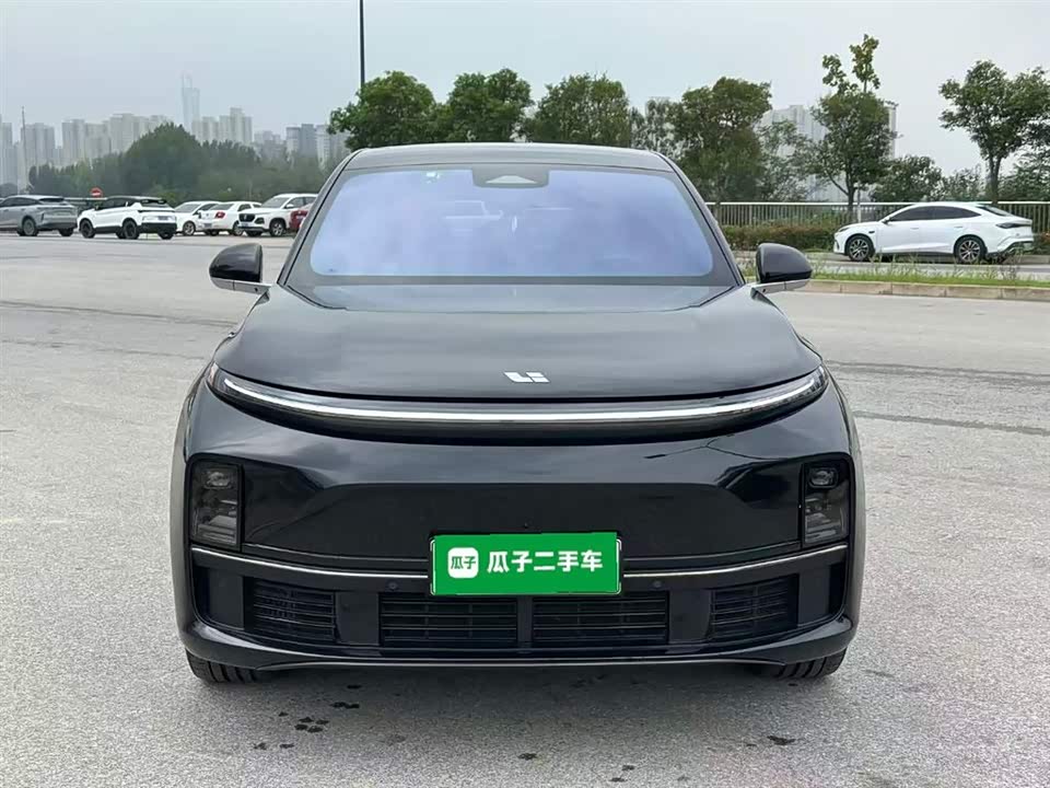 Li Auto Ideal L8