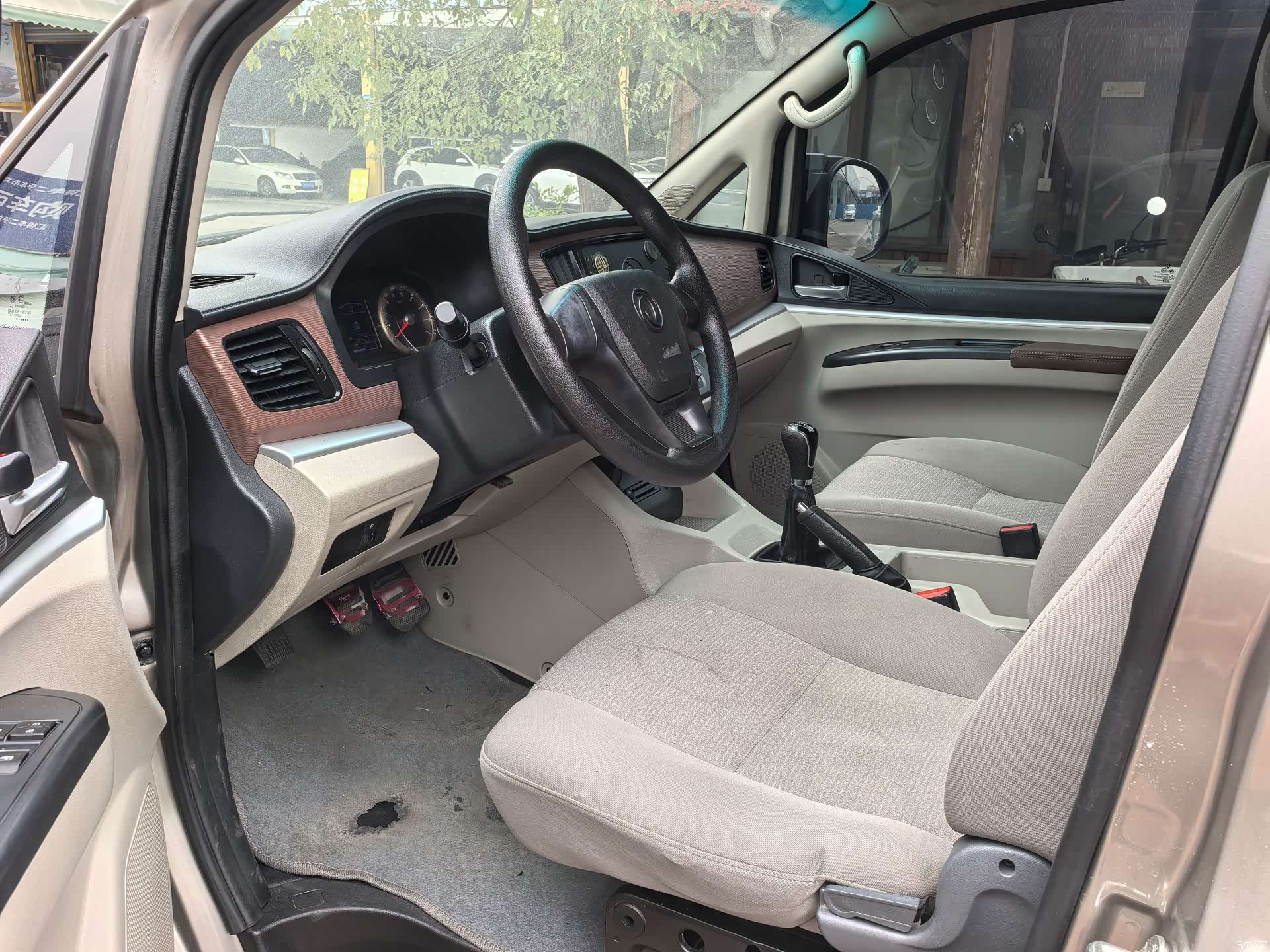 DongFeng V3, 2020 все фото