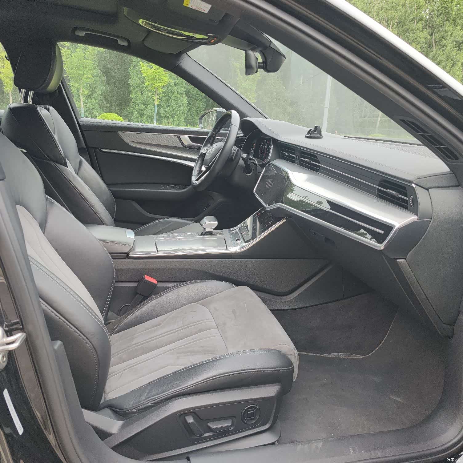 Audi A6L, 2022 8