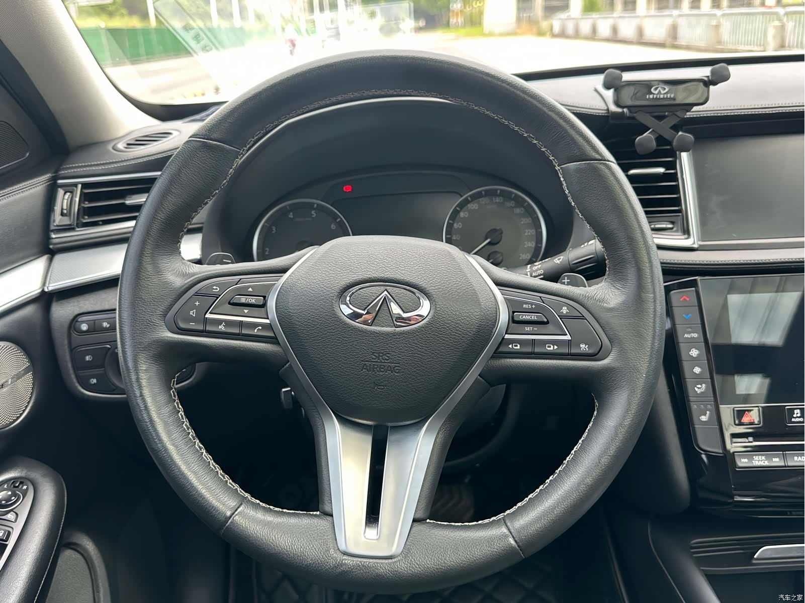 Infiniti QX50, 2018 21