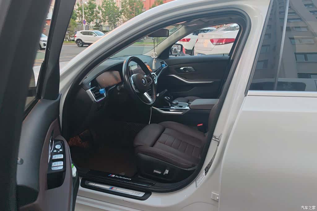 BMW 3 Series, 2020 9