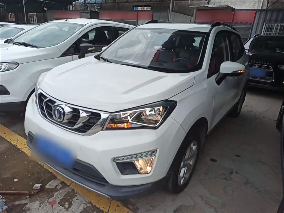 Changan CS15