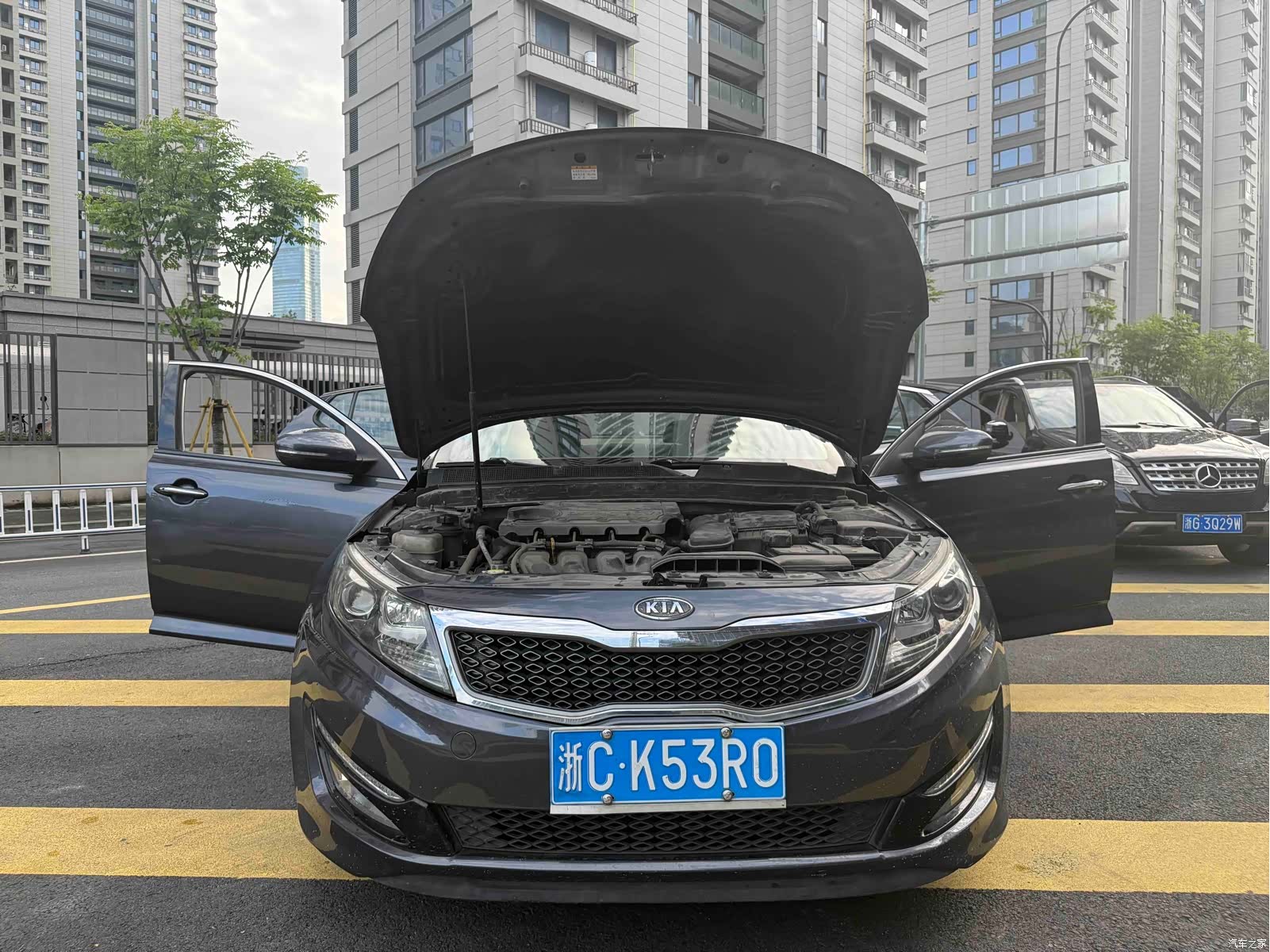 Kia K5, 2011 8