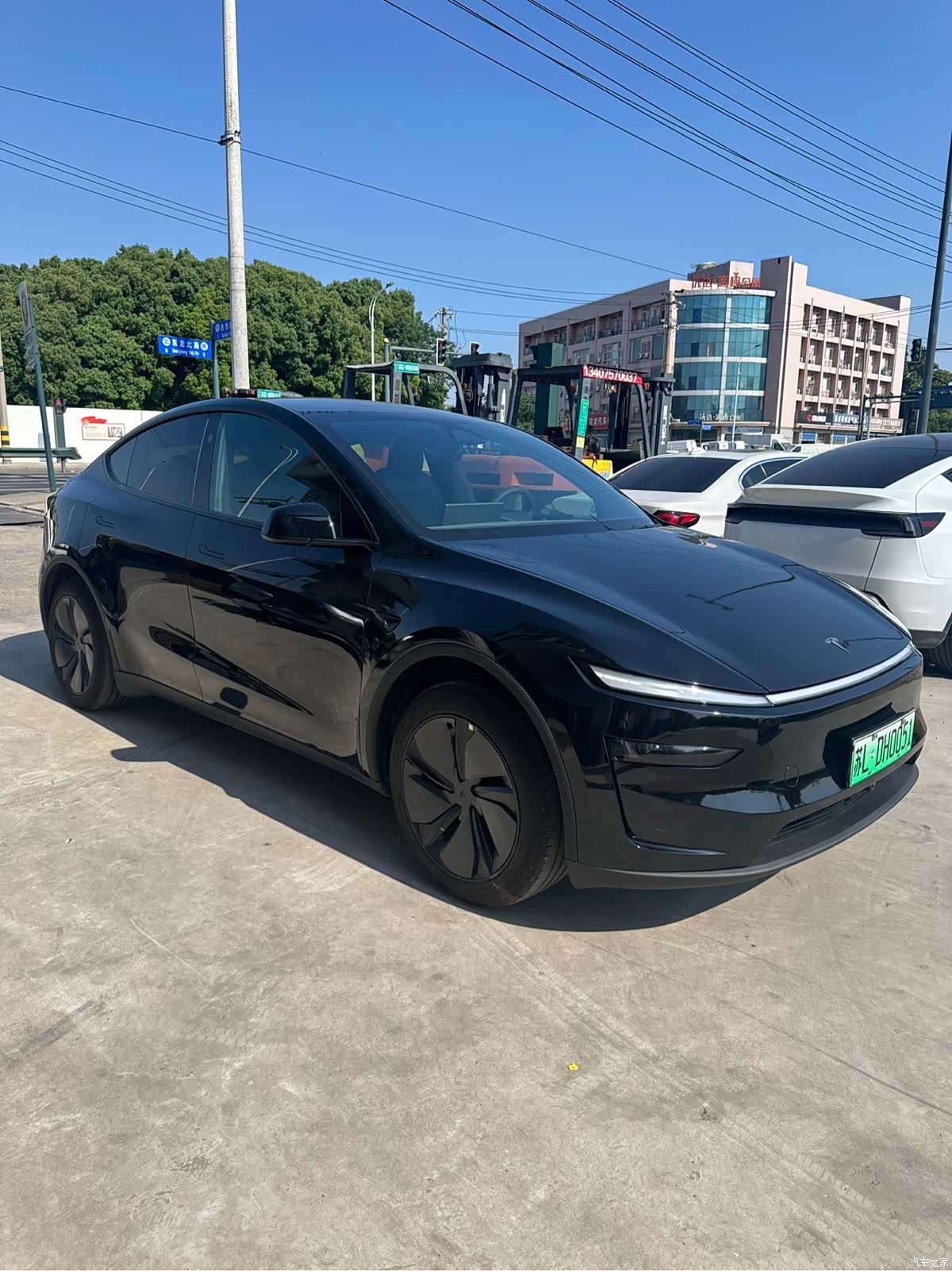 Tesla Model Y, 2026 3