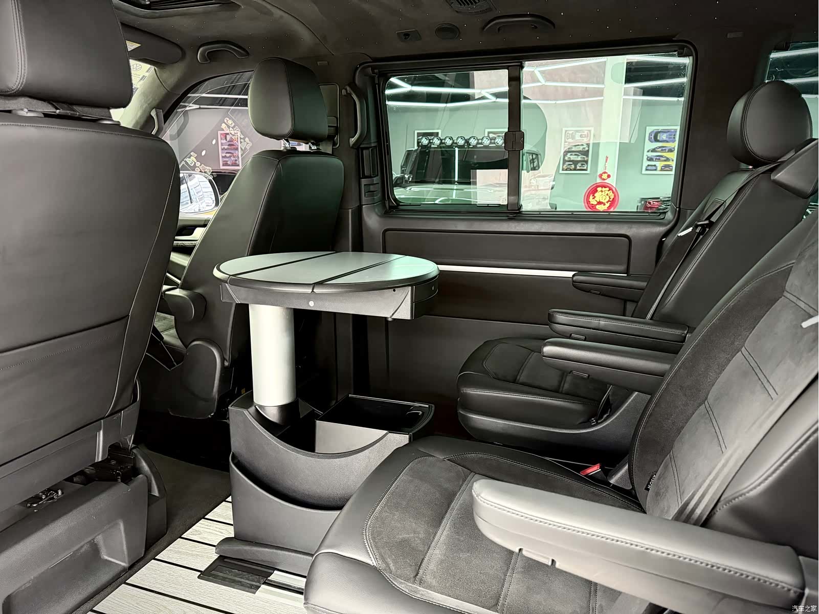 Volkswagen 7, 2017 12