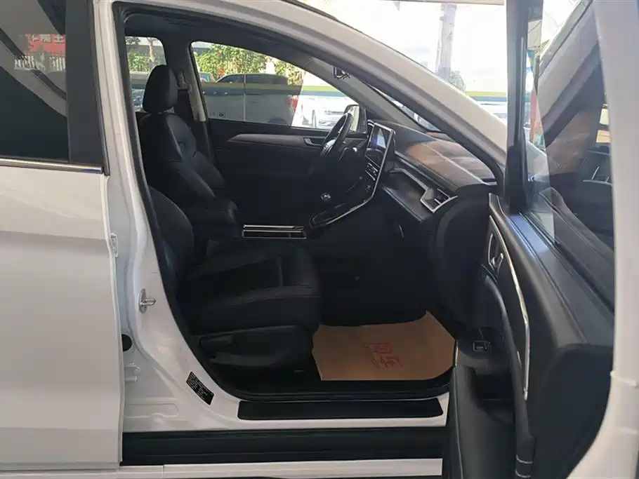 Haval M6 Haval M6