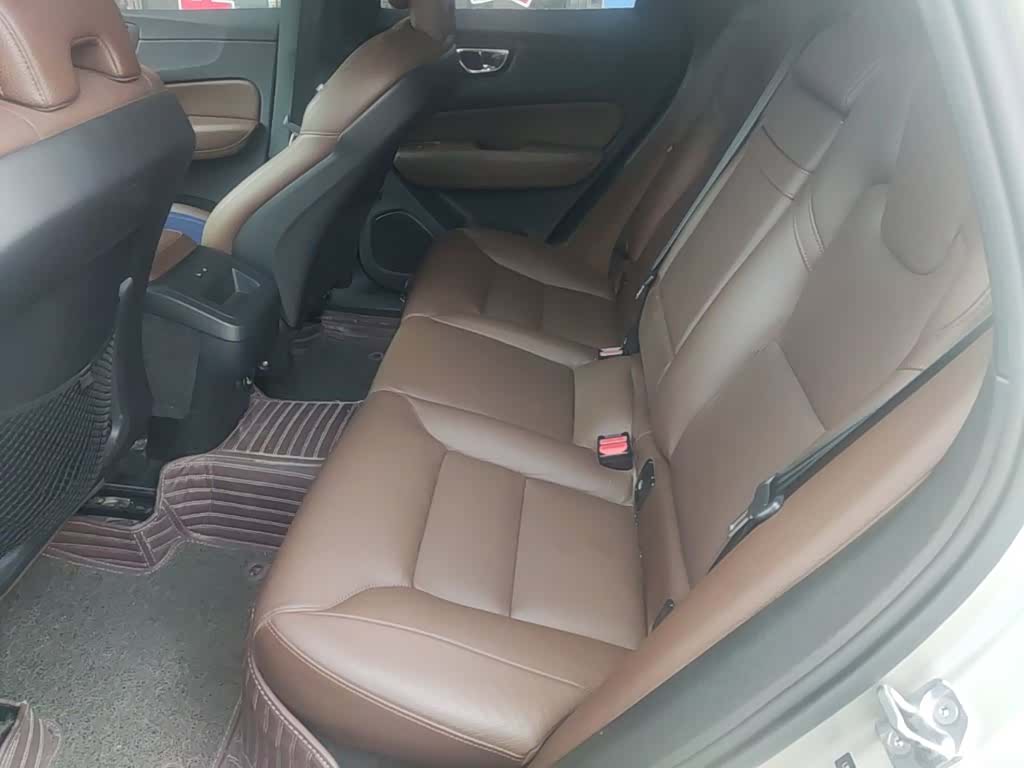 Volvo XC60, 2019 13