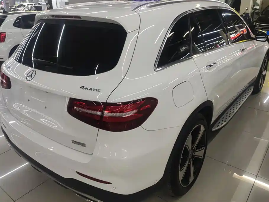 Mercedes-Benz GLC Mercedes-Benz GLC