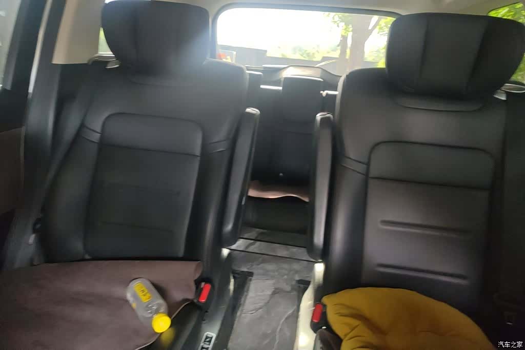 Trumpchi E8, 2025 11
