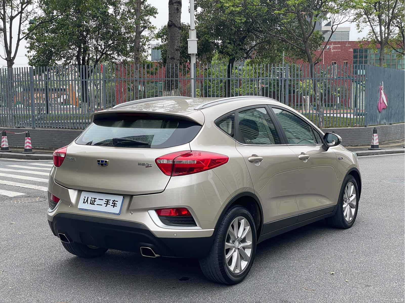 Geely Emgrand, 2018 21