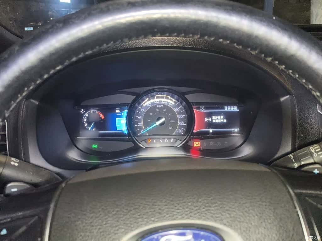 Ford Explorer, 2016 4