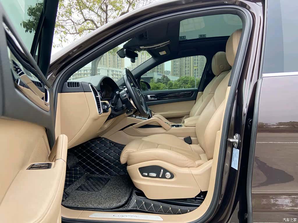 Porsche Cayenne, 2018 7