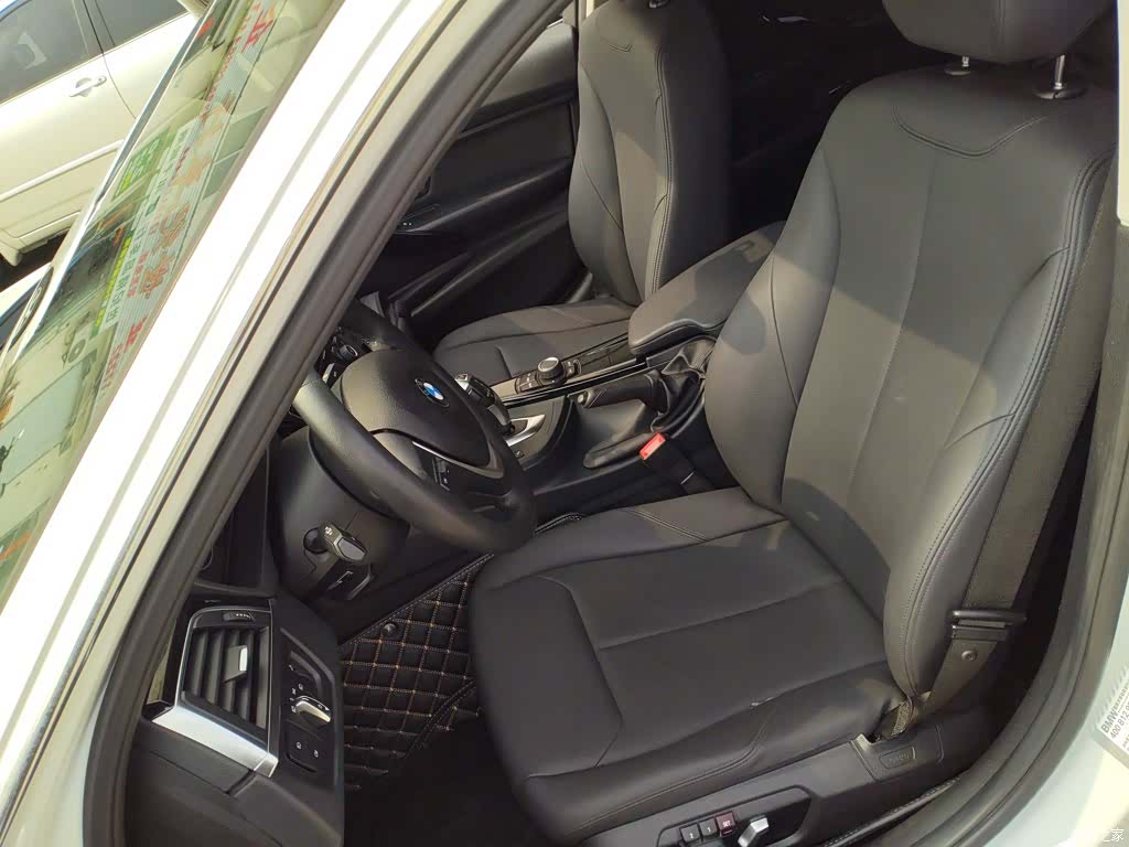 BMW 3 Series, 2017 11