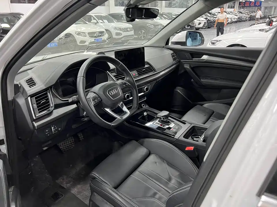 Audi Q5L