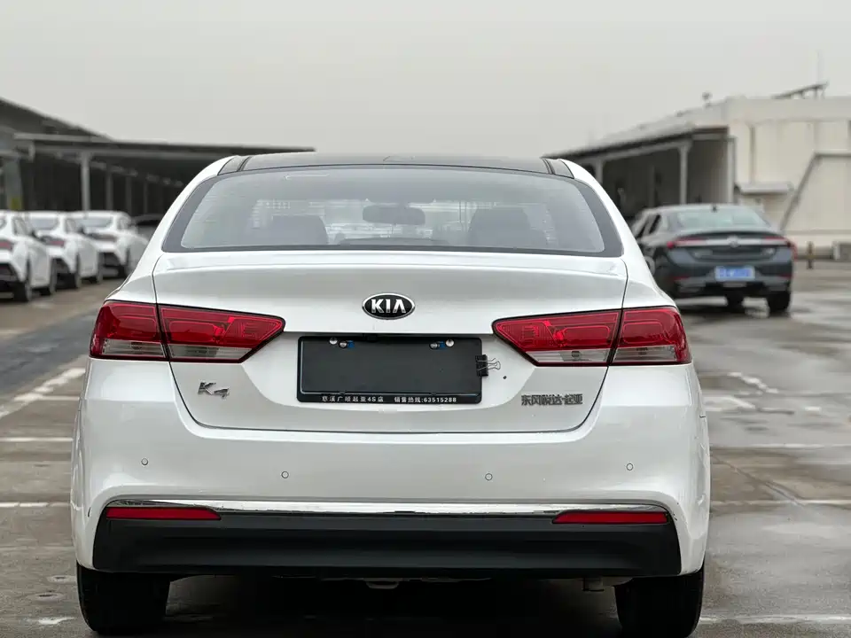 Kia K4