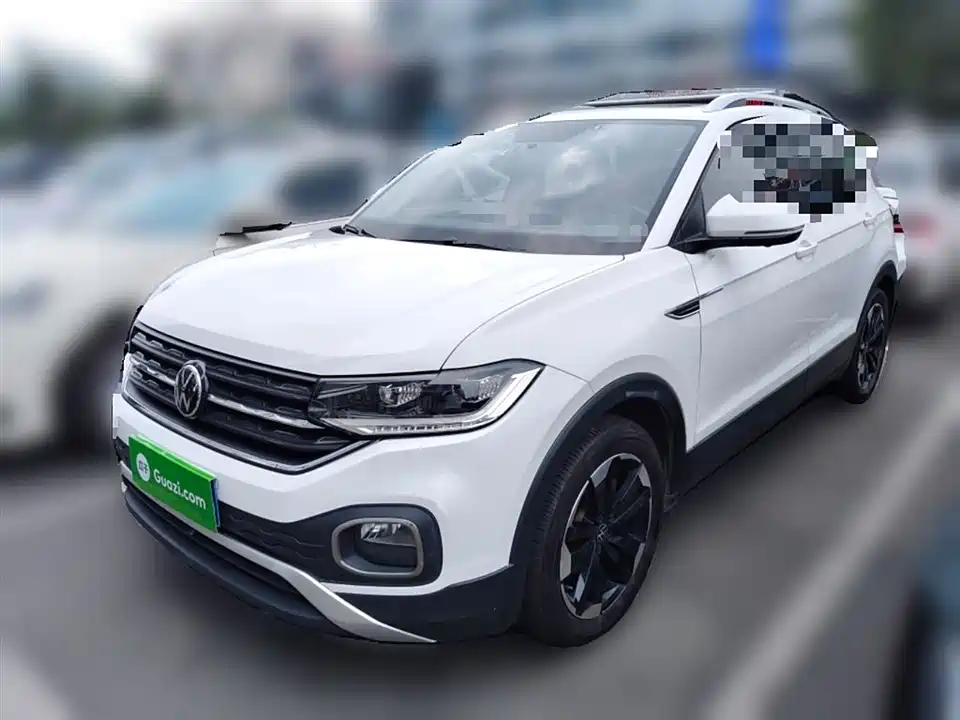 Volkswagen Exploring the shadow