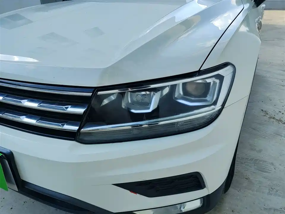 Volkswagen Tiguan L Volkswagen Tiguan L