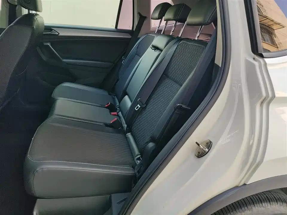 Volkswagen Tiguan L Volkswagen Tiguan L