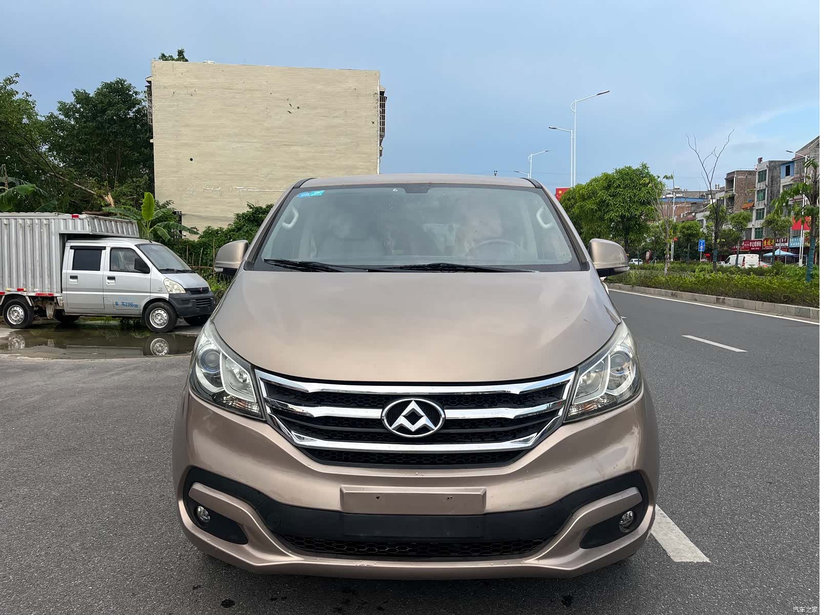 Maxus G10, 2014 2