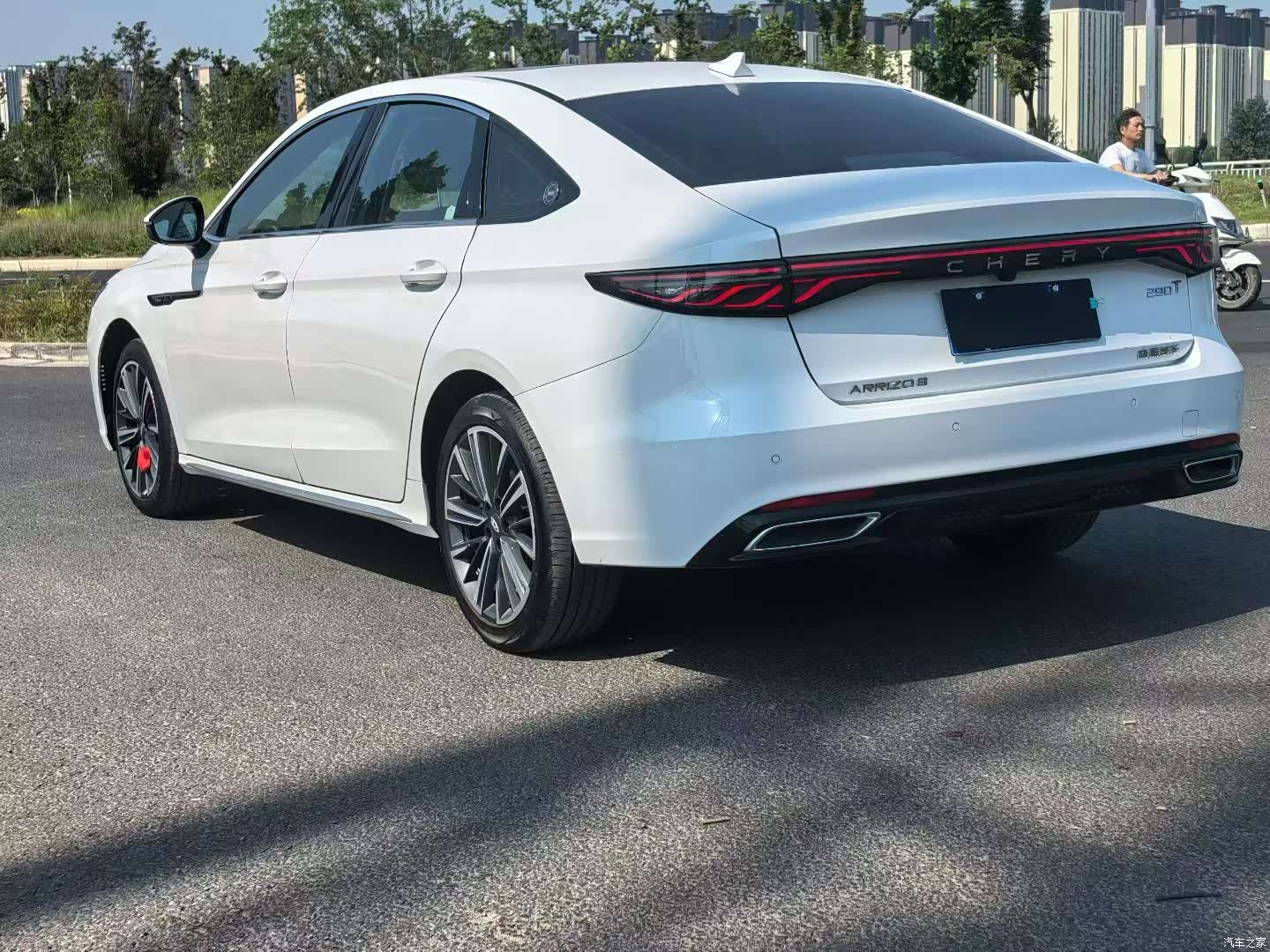 Chery Arrizo 8, 2025 9