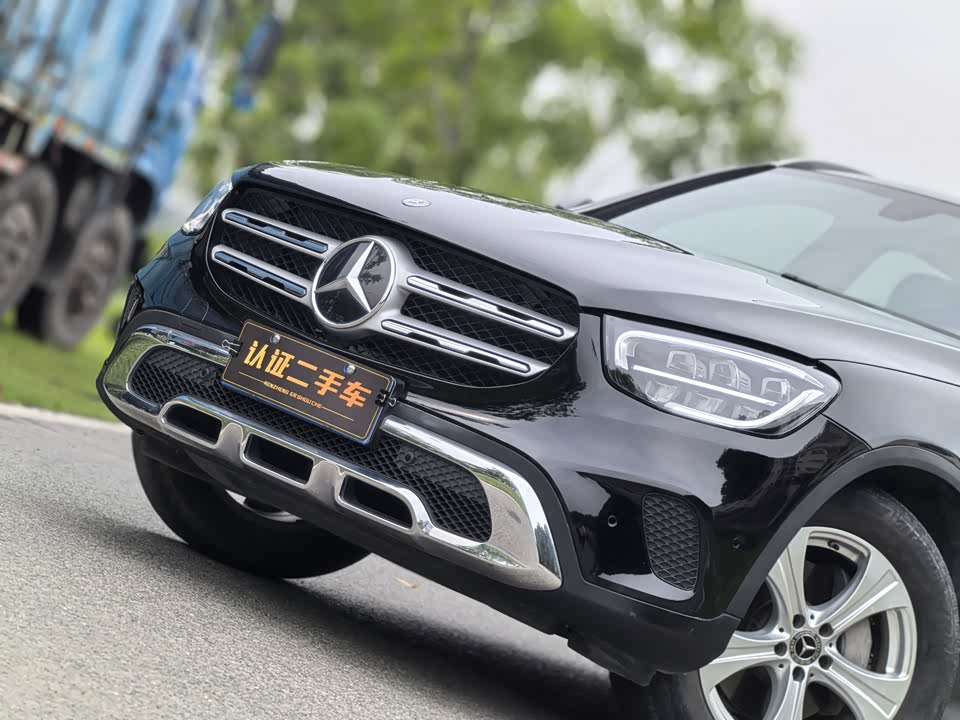 Mercedes-Benz GLC Mercedes-Benz GLC