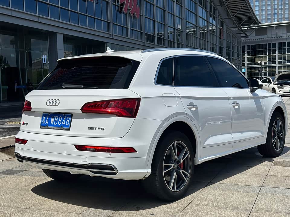 Audi Q5L Audi Q5L