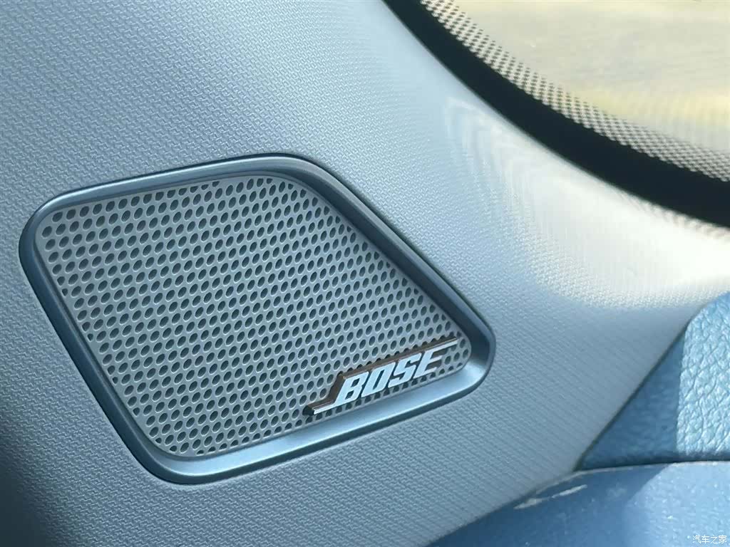 Geely Preface, 2022 15