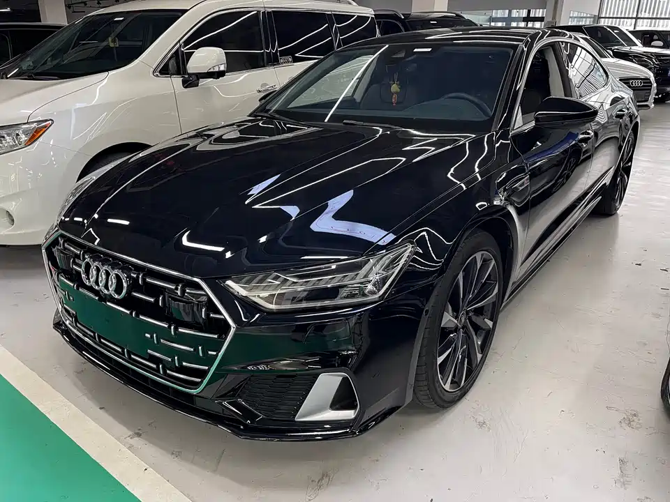 Audi A7L