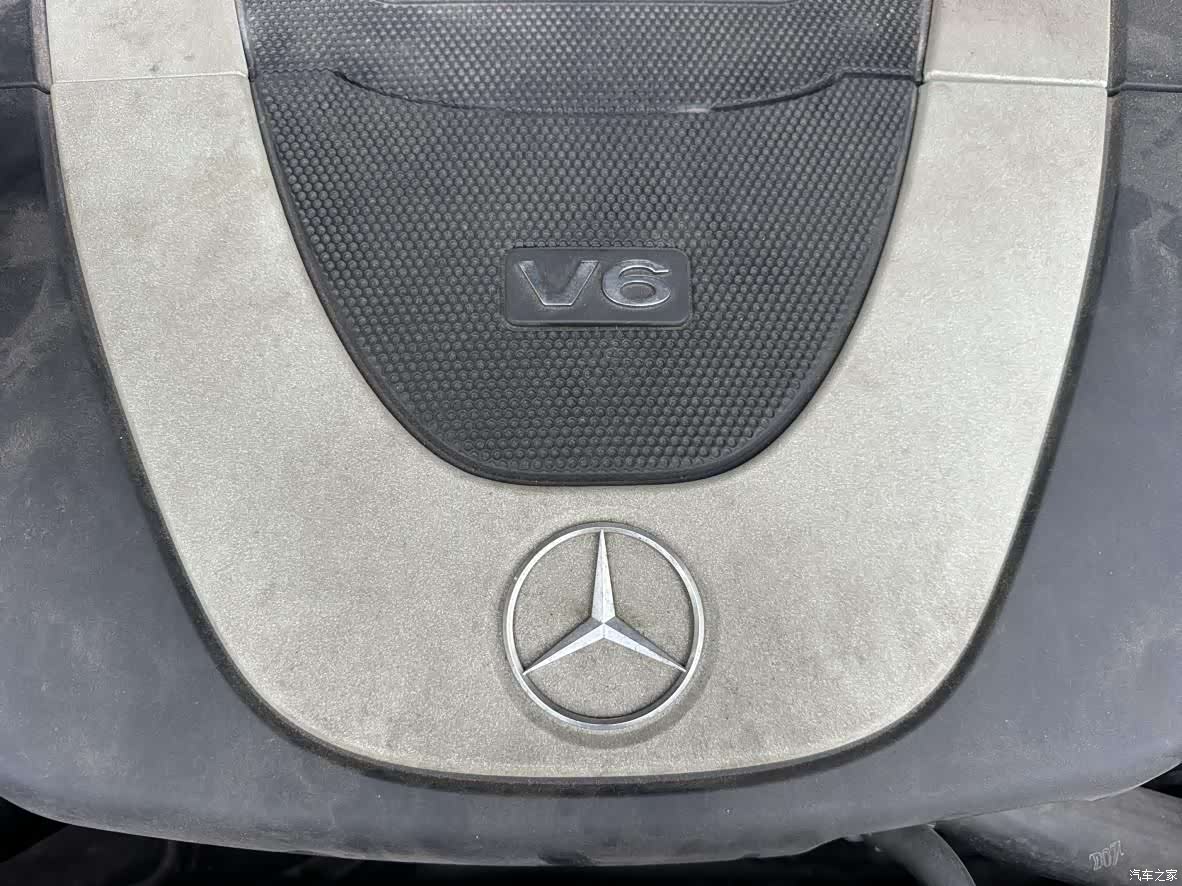 Mercedes-Benz E-Class, 2012 39