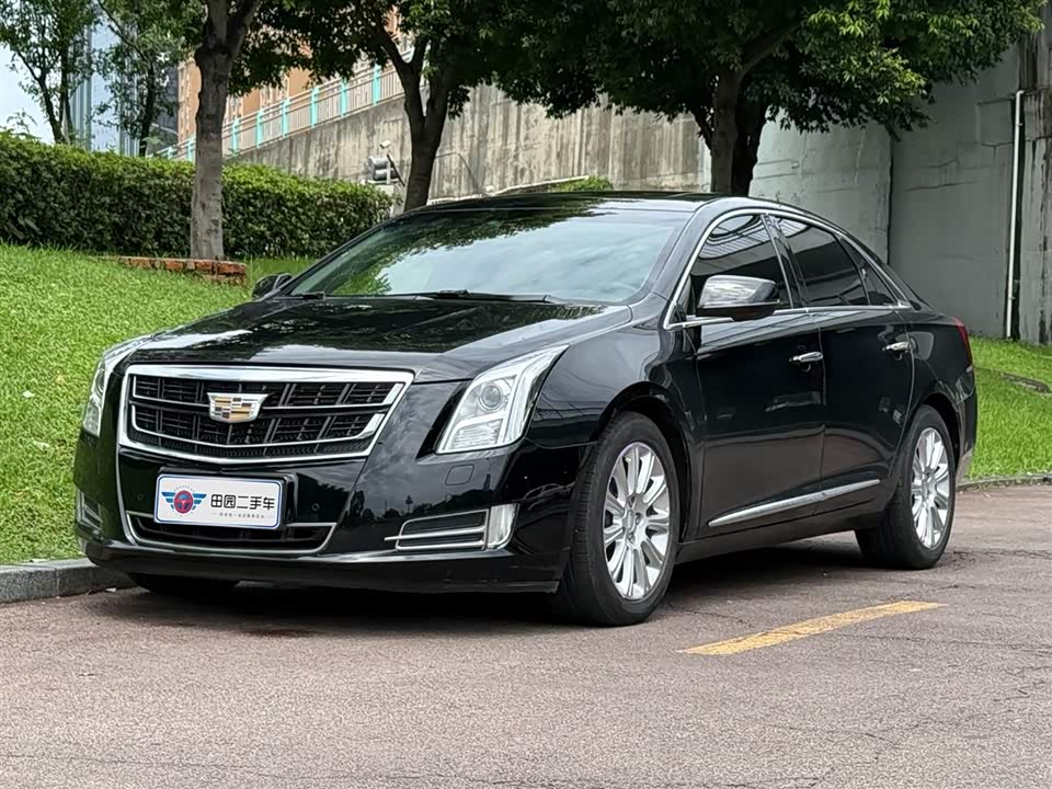 Cadillac XTS