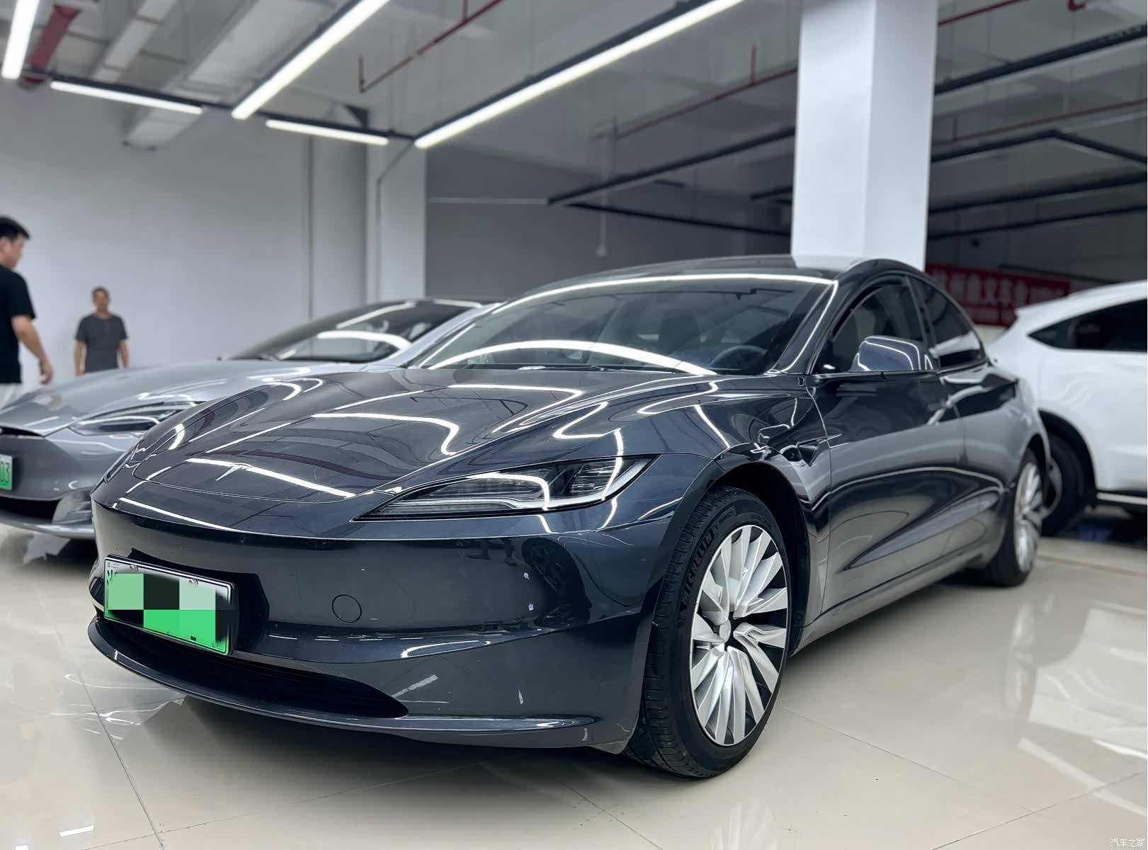 Tesla Model 3, 2024 1