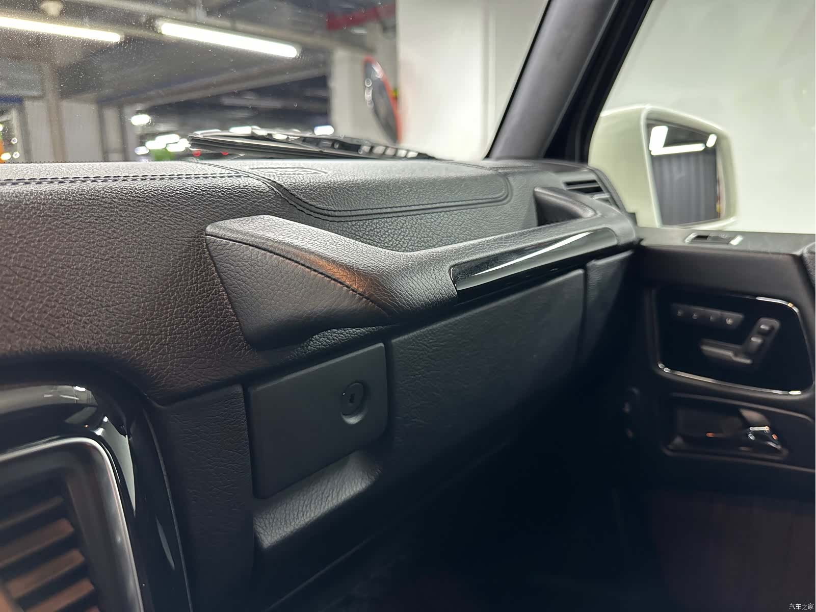 Mercedes-Benz G-Class, 2013 18