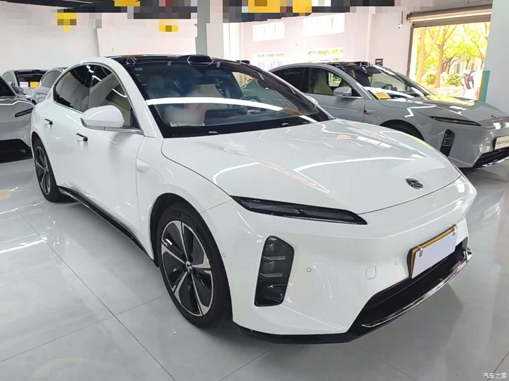 NIO ET5, 2025 4