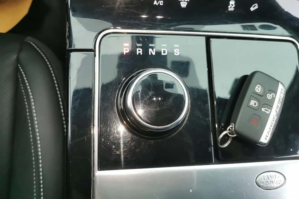 Land Rover Range Rover, 2020 16