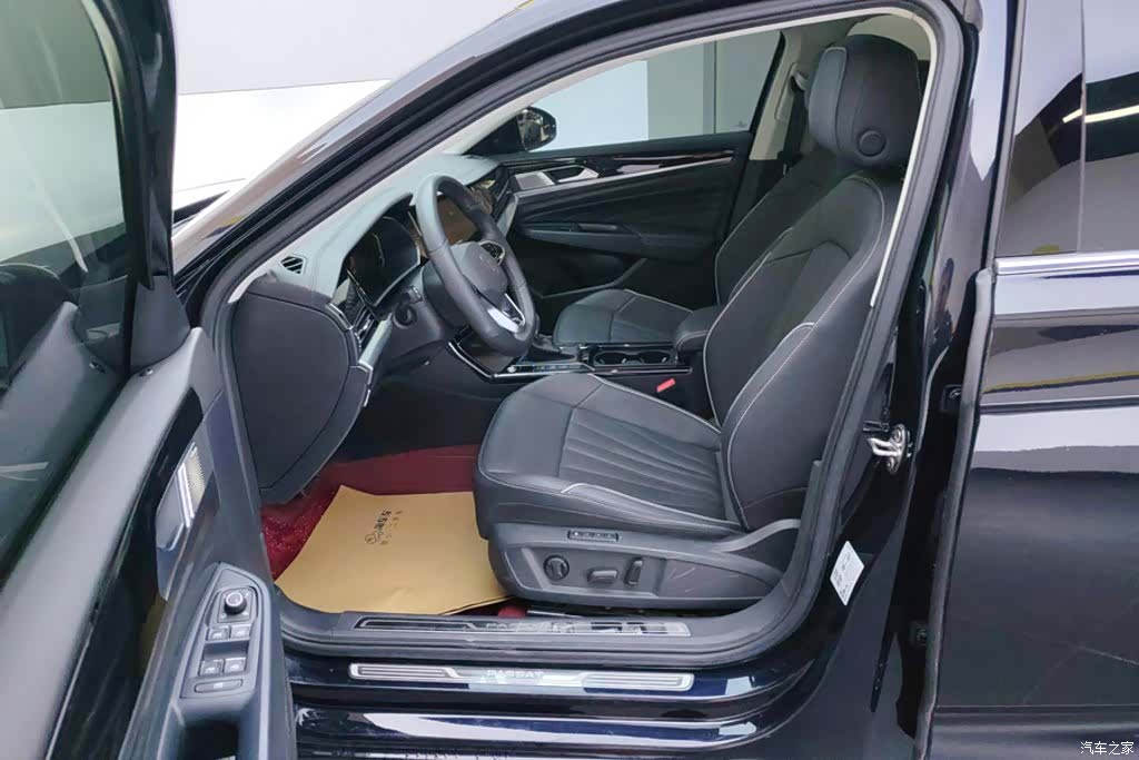 Volkswagen Passat, 2024 9