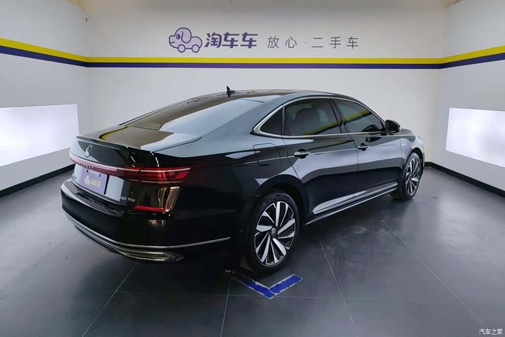 Volkswagen Passat, 2024 3