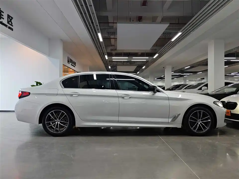 BMW 5 series BMW 5 series