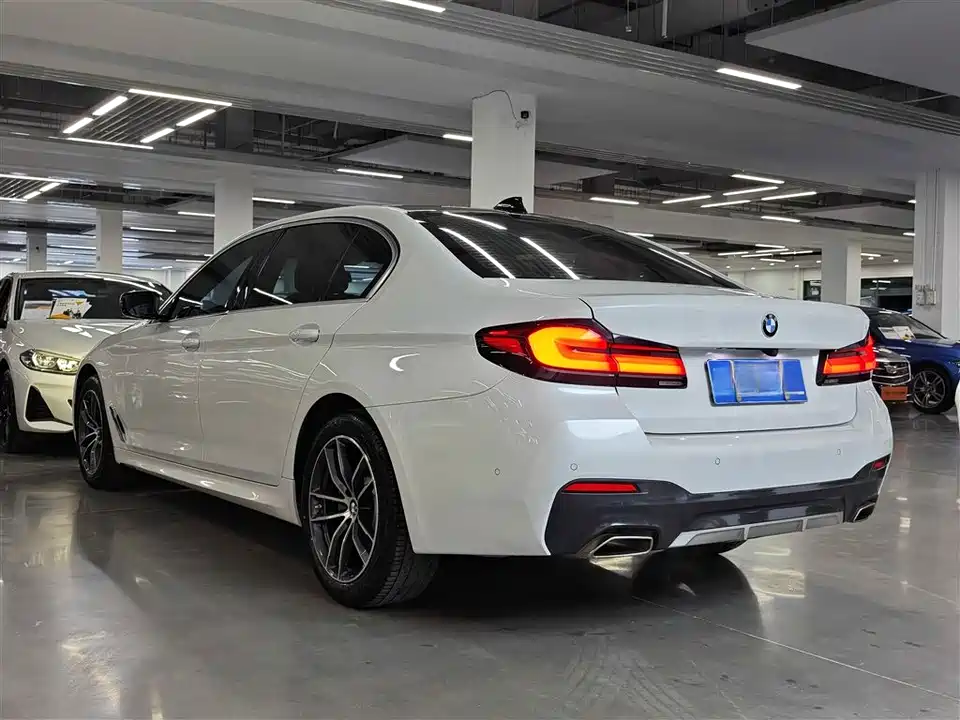 BMW 5 series BMW 5 series