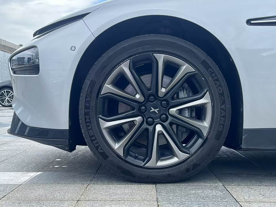 XPENG P7 XPENG P7