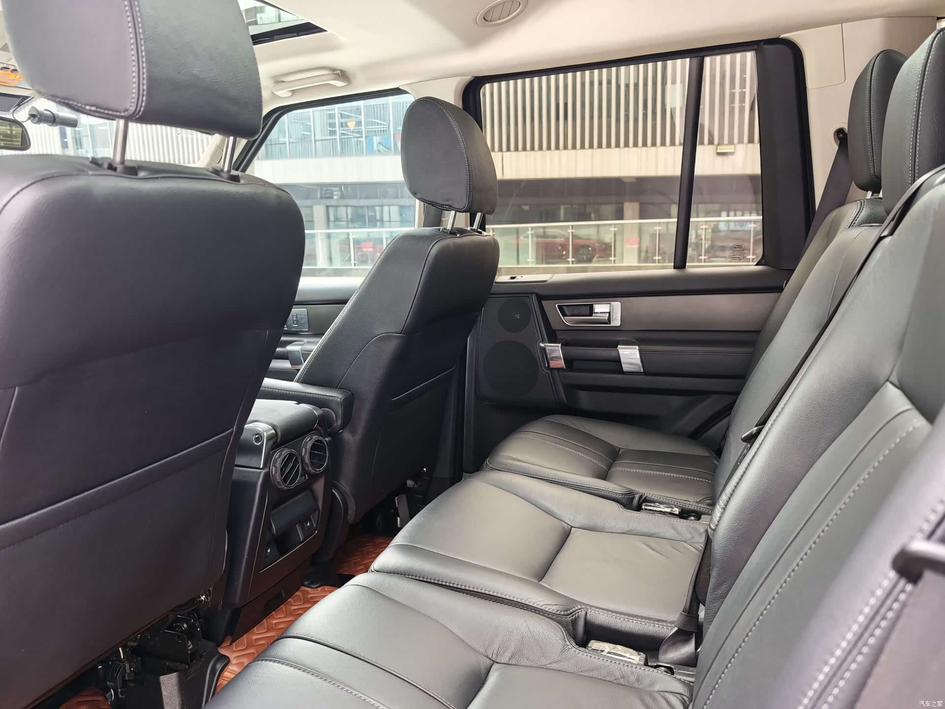 Land Rover Discovery, 2015 7