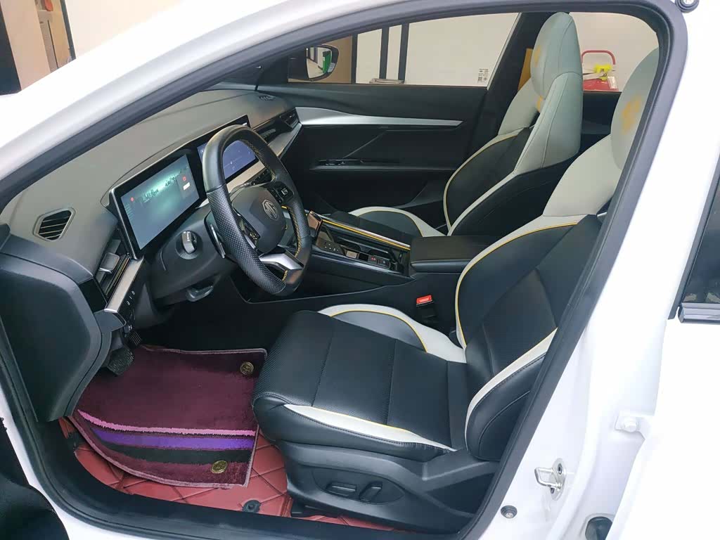 MG MG5, 2022 15
